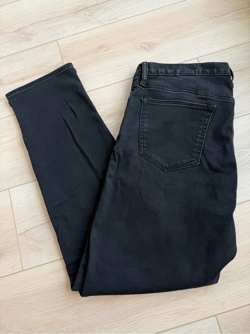 Banana Republic Slim Fit Traveler Jeans